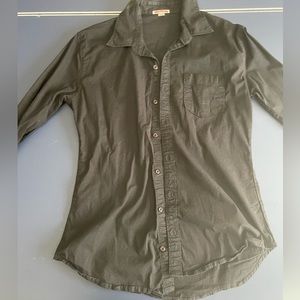 Like new, womens True Religion black button down